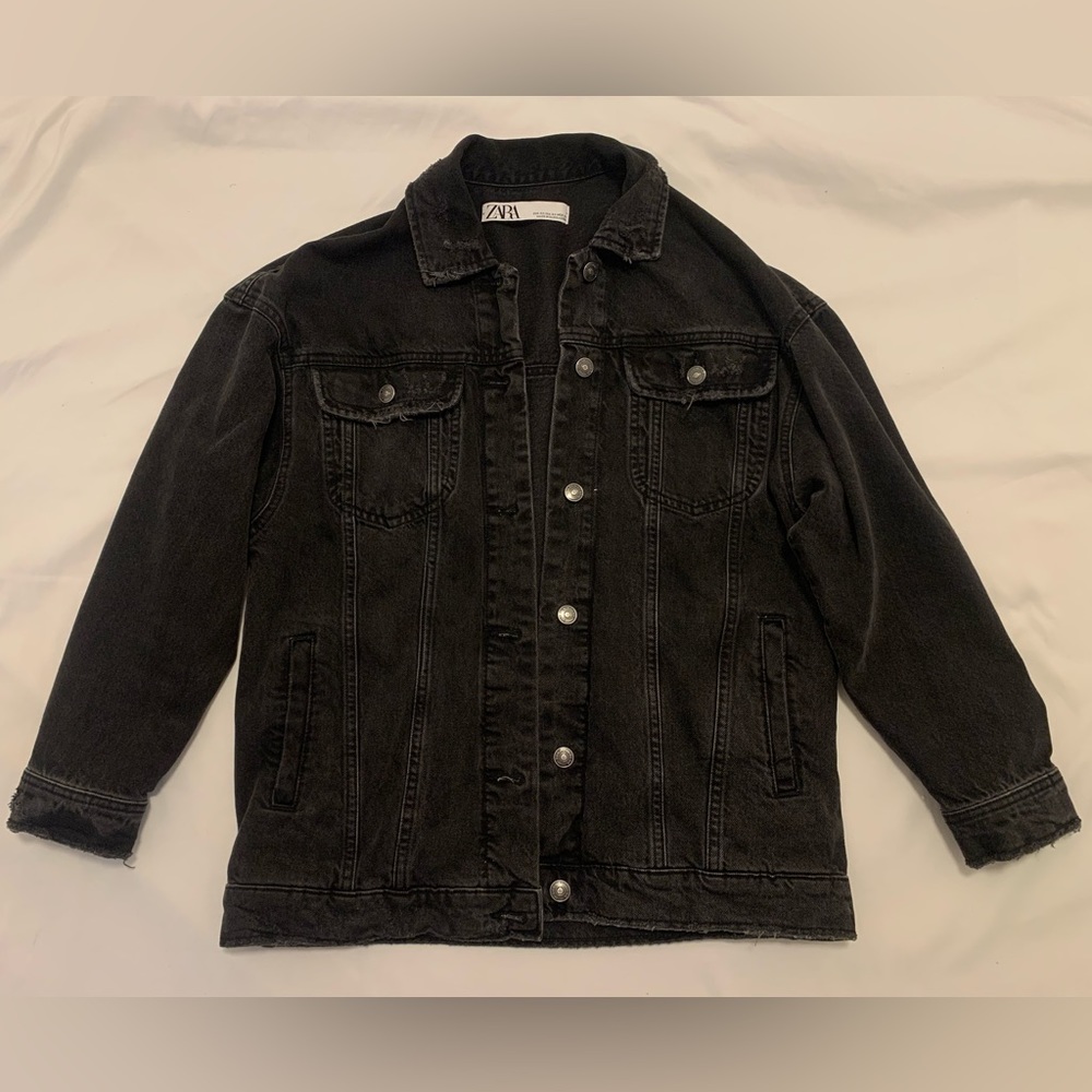 Zara Women’s Oversized Jean Jacket